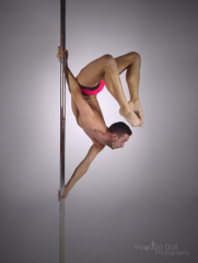 Ayesha BackBends - Pole Dance